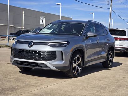 New 2026 Volkswagen Tiguan SE