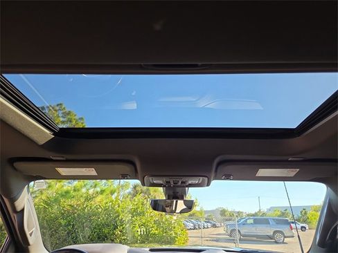 Certified 2023 GMC Sierra 2500 Denali w/ Denali Ultimate Package image 12