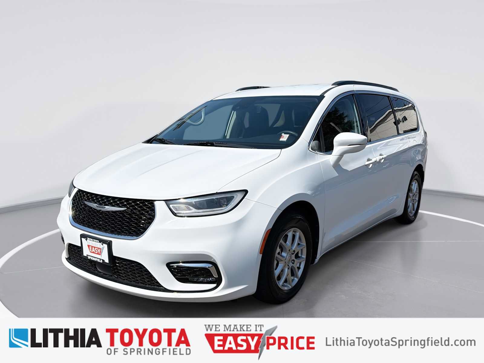 Used 2022 Chrysler Pacifica Touring-L FWD image 1