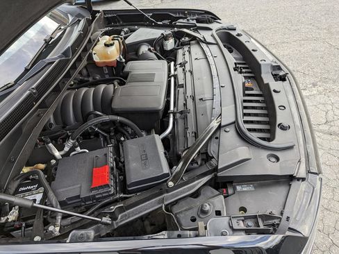 Used 2022 Cadillac Escalade Premium Luxury RWD image 51