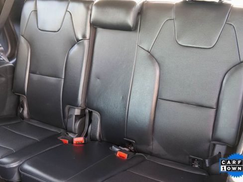 Used 2022 Kia Telluride S image 15