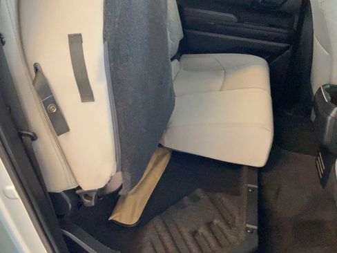 Used 2025 Toyota Tacoma SR5 RWD image 28