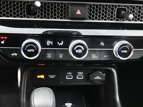 Used 2024 Honda Civic Sport Touring image 17