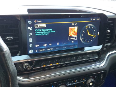 Used 2022 Chevrolet Silverado 1500 LTZ w/ LTZ Premium Package image 26