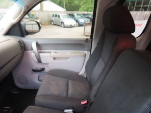 Used 2013 Chevrolet Silverado 1500 W/T AWD/4WD image 20