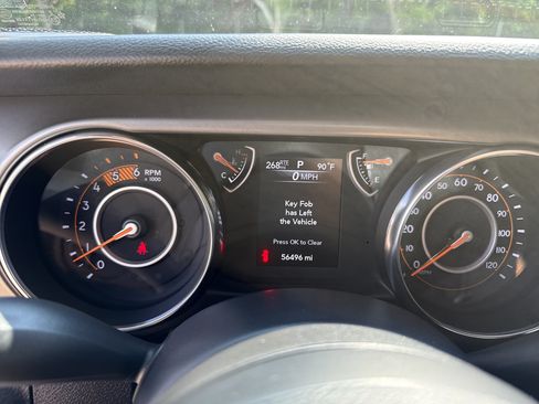 Used 2021 Jeep Wrangler Unlimited Sport AWD/4WD image 29