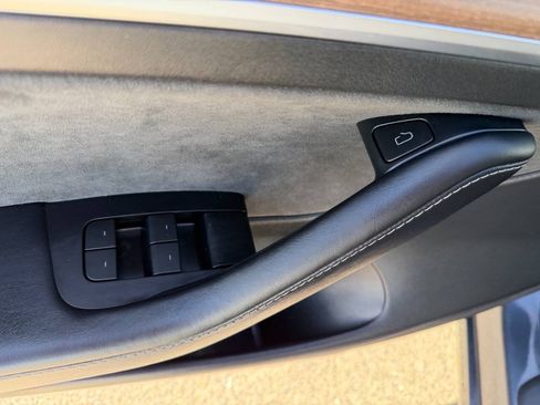 Used 2023 Tesla Model 3 Standard Range RWD image 16