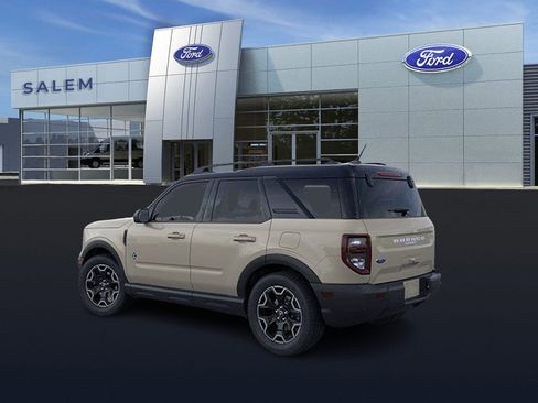 New 2025 Ford Bronco Sport Outer Banks image 29