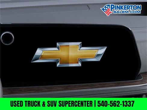 New 2025 Chevrolet Suburban LS image 20