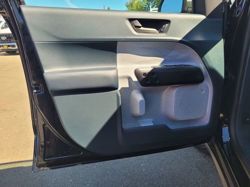 New 2026 Ford Maverick XLT w/ XLT Luxury Package FWD image 7