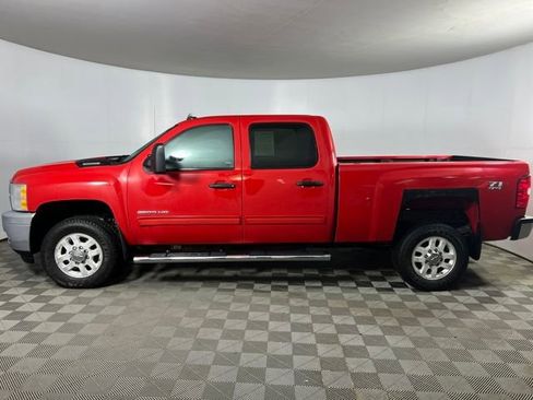 Used 2012 Chevrolet Silverado 2500 LT w/ Interior Plus Package image 9