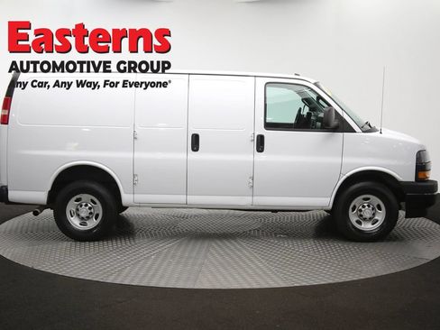 Used 2019 Chevrolet Express 2500 w/ Driver Convenience Package RWD image 40
