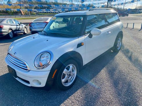 Used 2009 MINI Cooper Clubman Hardtop FWD image 3