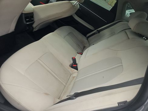 Used 2023 Hyundai Sonata SEL w/ Convenience Package FWD image 4
