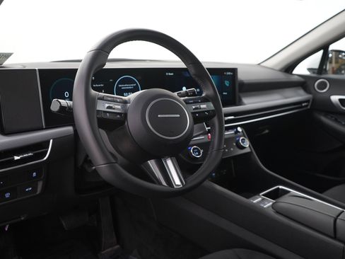 Certified 2025 Hyundai Sonata SEL FWD image 22