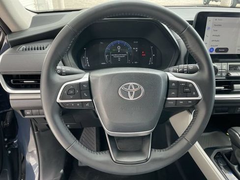 Used 2026 Toyota Grand Highlander AWD image 14