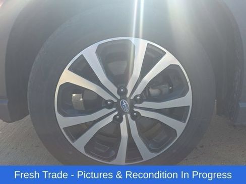 Used 2023 Subaru Forester Limited AWD/4WD image 9
