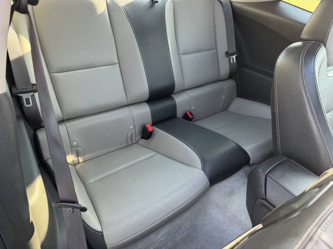 Used 2010 Chevrolet Camaro LT RWD image 18