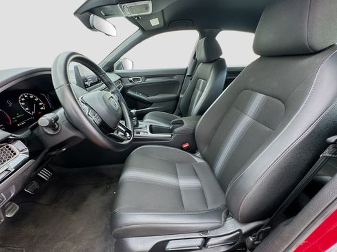 Used 2024 Honda Civic Sport image 13