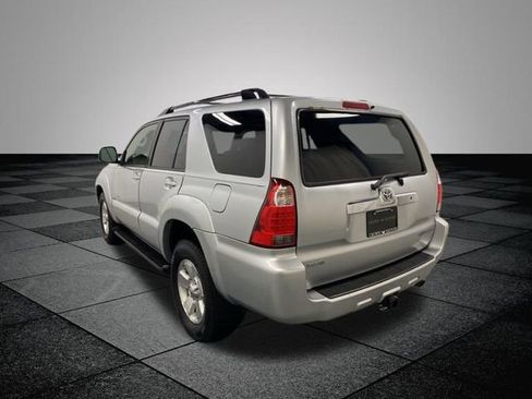 Used 2008 Toyota 4Runner SR5 image 5