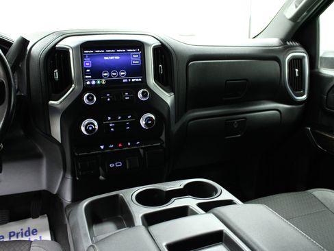 Used 2021 GMC Sierra 2500 SLE image 19