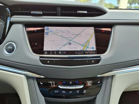 Used 2024 Cadillac XT5 Premium Luxury FWD image 16