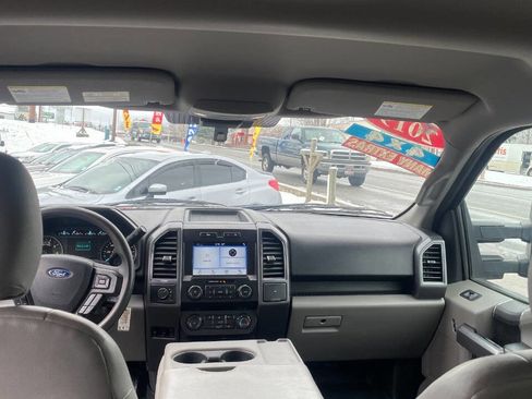 Used 2019 Ford F150 XLT image 11