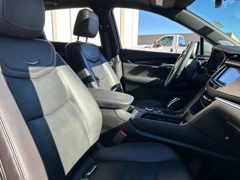Used 2025 Cadillac XT5 Premium Luxury image 20