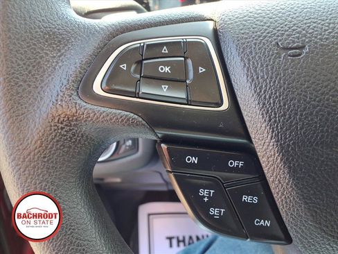 Used 2019 Ford Escape SE FWD image 19