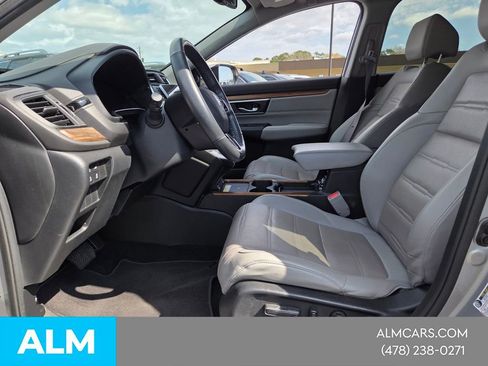 Used 2021 Honda CR-V Touring image 4