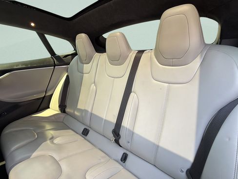 Used 2015 Tesla Model S 85D AWD/4WD image 28