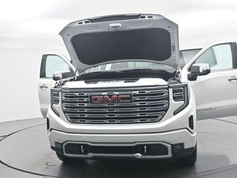 Used 2022 GMC Sierra 1500 Denali w/ Denali Reserve Package RWD image 41