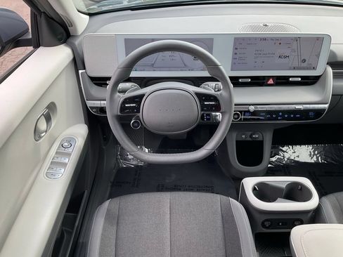 Used 2024 Hyundai Ioniq 5 SEL RWD image 37