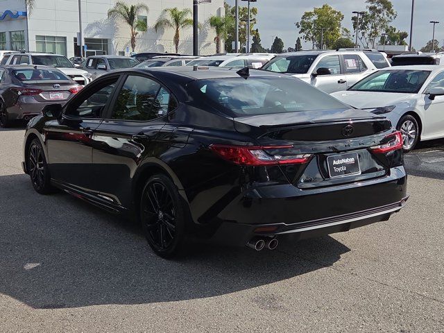 Used 2025 Toyota Camry SE FWD image 7