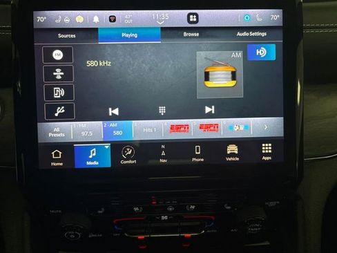 Used 2023 Jeep Grand Cherokee Overland w/ MOPAR Finishing Package image 38