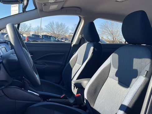 New 2025 Nissan Versa SV w/ Trunk Package FWD image 15