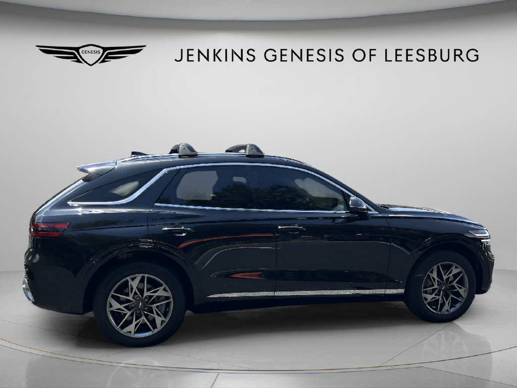 Used 2023 Genesis GV70 2.5T w/ Select Package AWD/4WD image 4