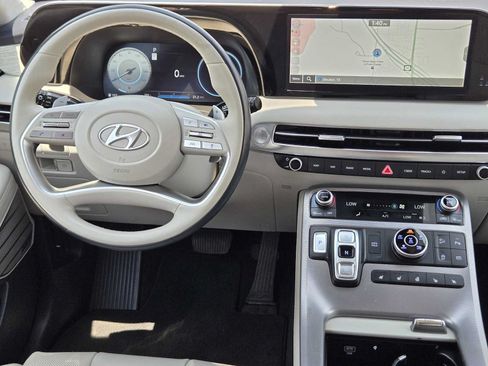 Certified 2024 Hyundai Palisade Calligraphy AWD/4WD image 26