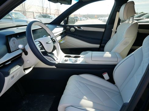 New 2026 Genesis GV80 3.5T Prestige image 4