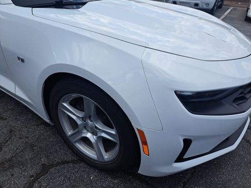 Used 2023 Chevrolet Camaro LT RWD image 14