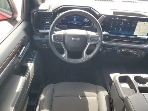 Used 2025 Chevrolet Silverado 1500 RST AWD/4WD image 25