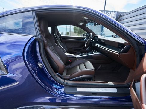 Used 2022 Porsche 911 Turbo S image 26