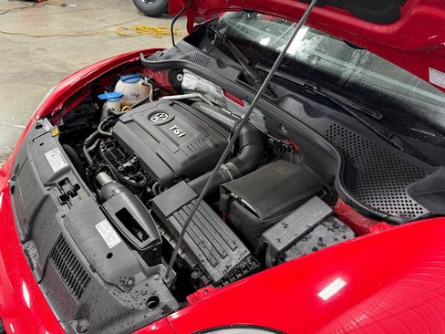 Used 2015 Volkswagen Beetle 1.8T image 39