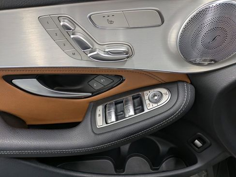 Used 2019 Mercedes-Benz GLC 43 AMG 4MATIC image 9