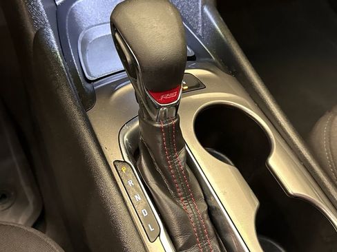 Used 2024 Chevrolet Malibu RS FWD image 26