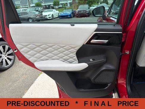 Used 2023 Mitsubishi Outlander SEL AWD/4WD image 52