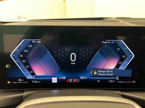 Used 2025 BMW 330i xDrive Sedan w/ Premium Package AWD/4WD image 18