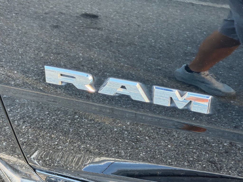 Used 2021 RAM 2500 Big Horn AWD/4WD image 9