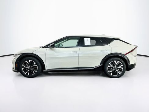 Used 2024 Kia EV6 Wind AWD/4WD image 4