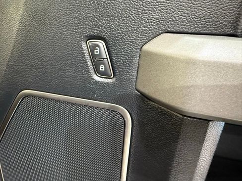 Used 2020 Ford F150 Raptor w/ Equipment Group 802A Luxury image 24